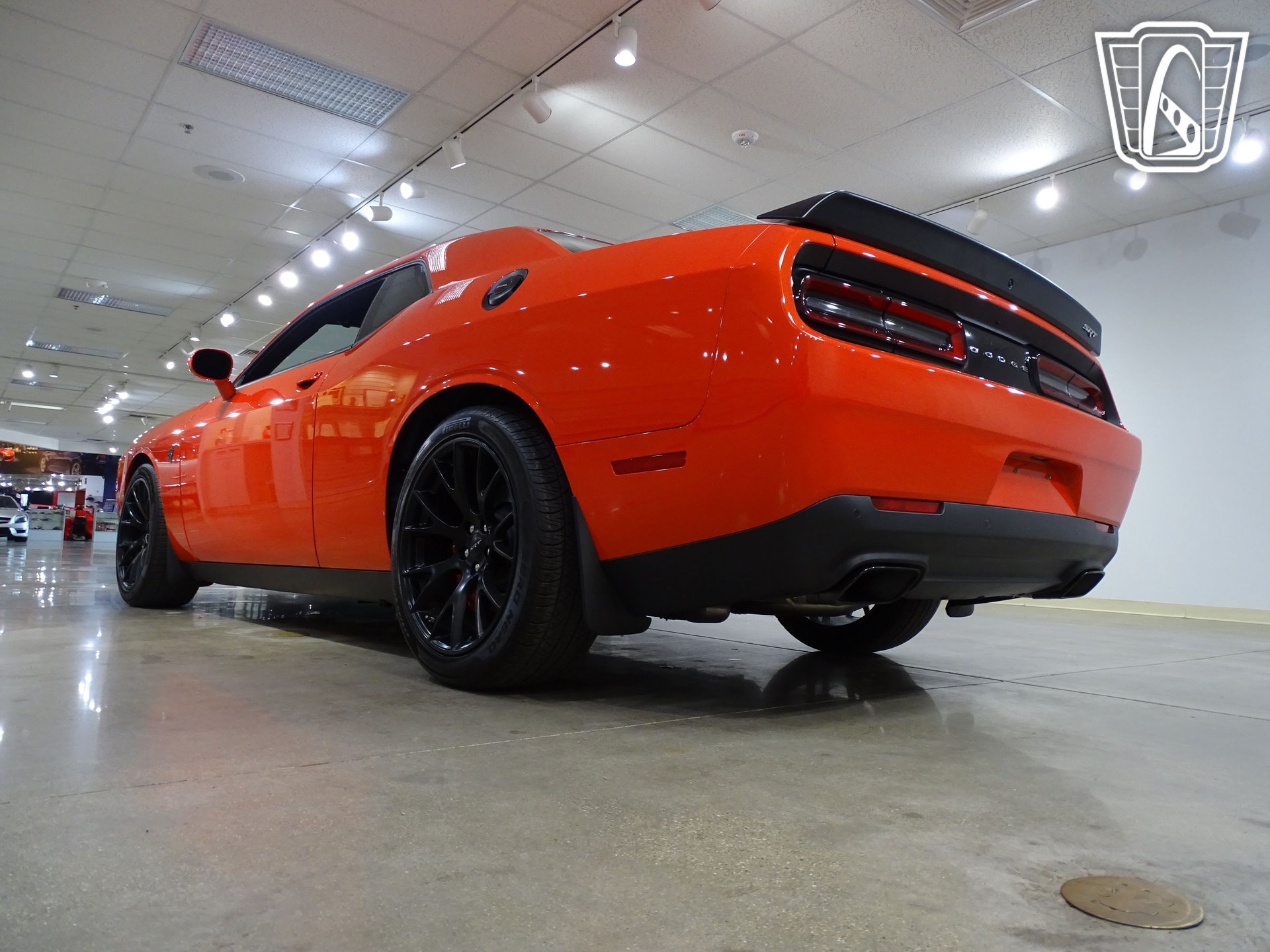 Used 2016 Dodge Challenger SRT Hellcat RWD image 10