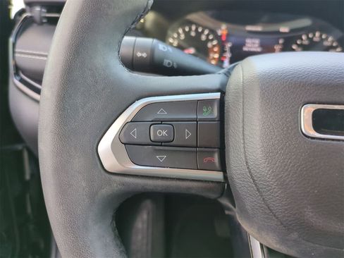 Certified 2022 Jeep Compass Altitude image 23