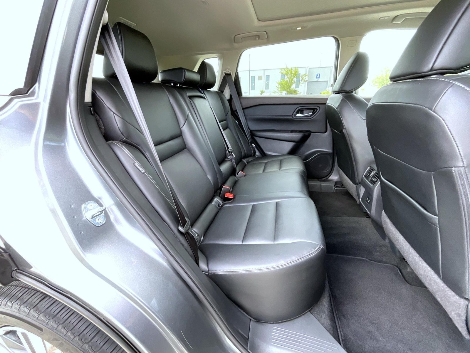 Used 2023 Nissan Rogue SL AWD/4WD image 20