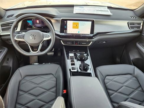 New 2026 Volkswagen Atlas Cross Sport SE image 22