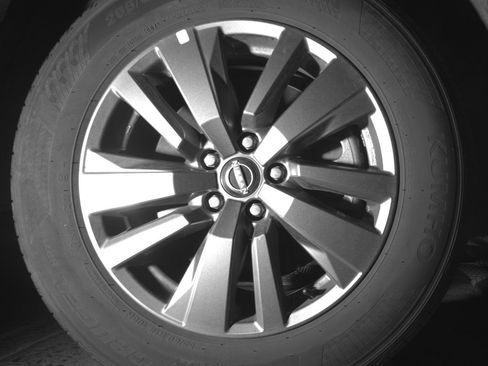 Used 2025 Nissan Pathfinder SV FWD image 13
