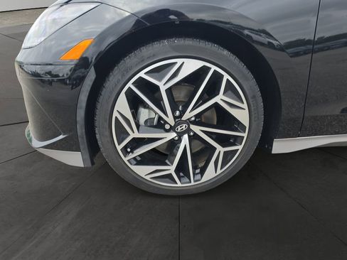 Used 2023 Hyundai Ioniq 6 SEL RWD image 14