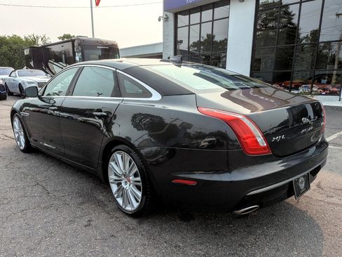 Used 2017 Jaguar XJ L Supercharged image 11