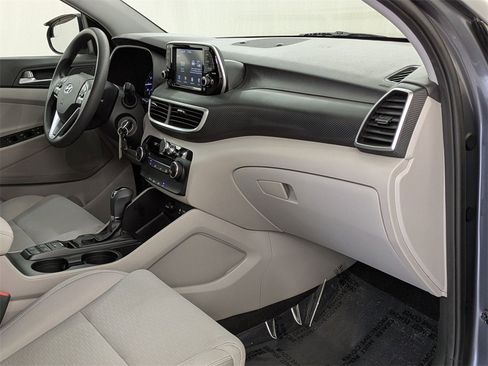 Used 2019 Hyundai Tucson SE image 29