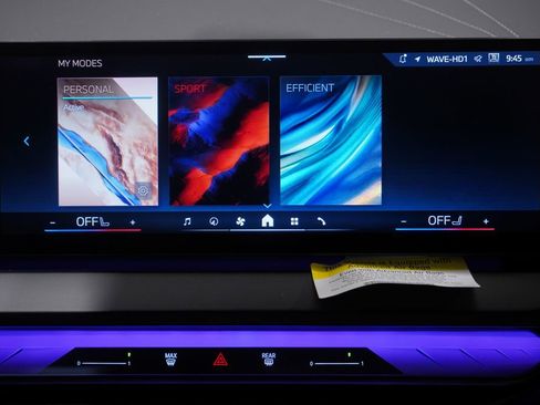 Used 2025 BMW X3 xDrive30i w/ M Sport Package image 12