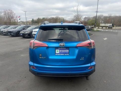Used 2016 Toyota RAV4 LE AWD/4WD image 6