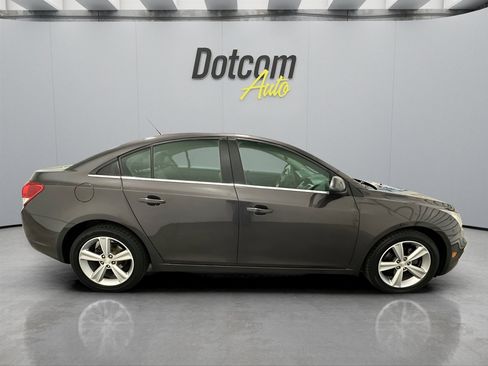 Used 2015 Chevrolet Cruze LT image 5