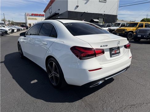 Used 2019 Mercedes-Benz A 220 A 220 Sedan 4D image 4