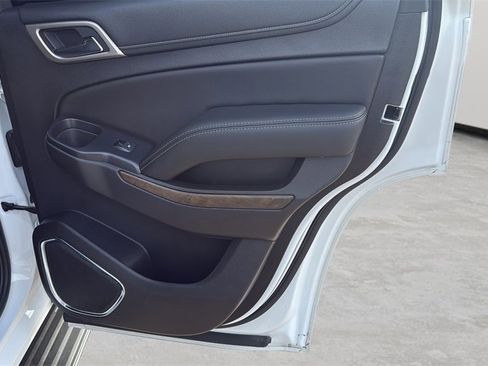 Used 2018 GMC Yukon Denali image 51