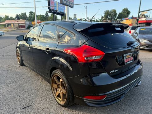 Used 2017 Ford Focus ST FWD image 6
