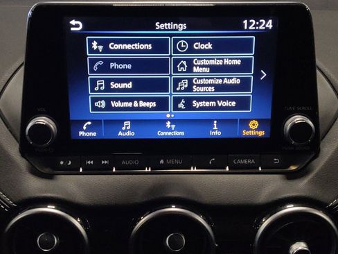 Used 2024 Nissan Sentra SV image 25