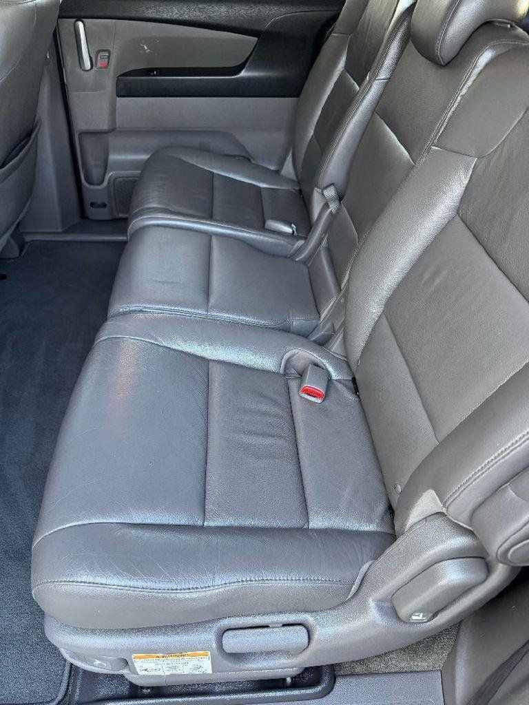 Used 2012 Honda Odyssey EX-L image 30