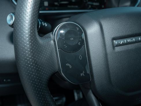 Used 2022 Land Rover Range Rover Sport HST image 26