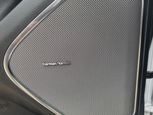 New 2026 RAM 1500 Laramie w/ Night Edition AWD/4WD image 19