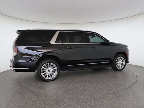 Used 2022 Cadillac Escalade ESV Premium Luxury image 20