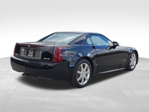 Used 2007 Cadillac XLR RWD image 7