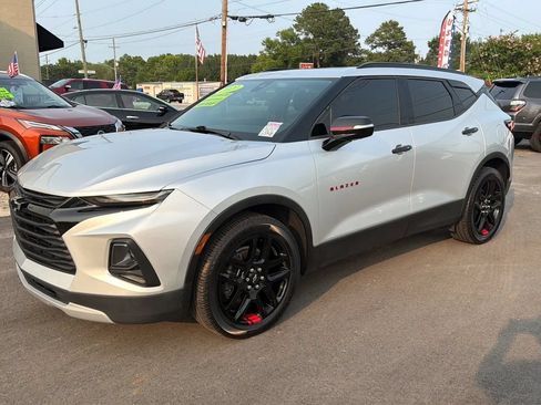 Used 2021 Chevrolet Blazer LT w/ Redline Edition FWD image 3