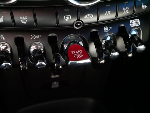 Used 2023 MINI Cooper S w/ MINI Resolute Edition FWD image 28