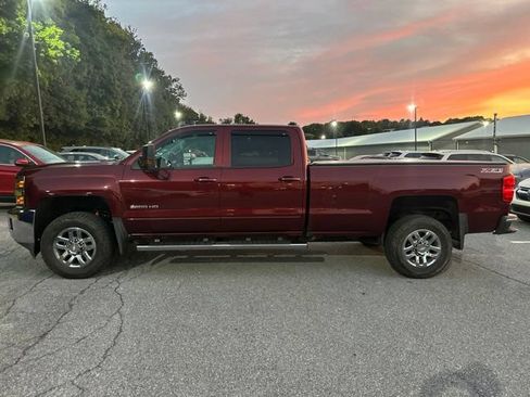 Used 2016 Chevrolet Silverado 2500 LT w/ LT Convenience Package AWD/4WD image 4