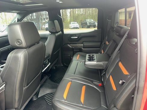 Used 2020 GMC Sierra 1500 AT4 w/ AT4 Premium Package image 10