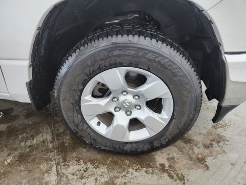 Used 2020 RAM 1500 Big Horn image 37