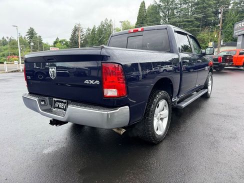 Used 2017 RAM 1500 Classic SLT AWD/4WD image 3