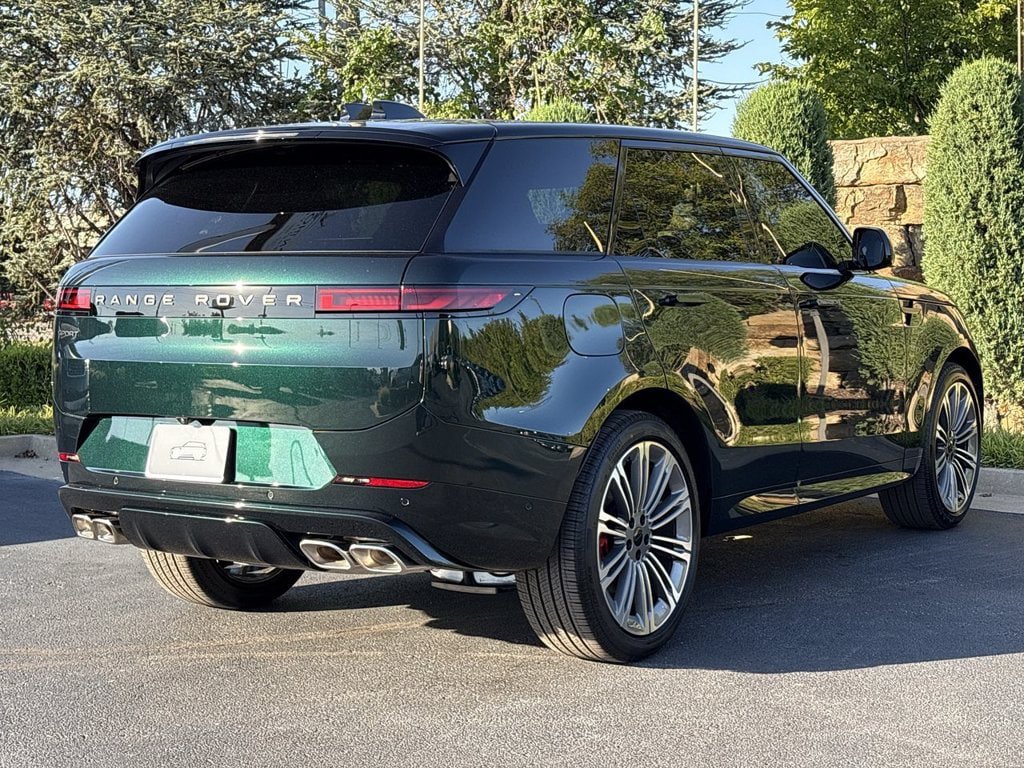 New 2027 Land Rover Range Rover Sport Autobiography AWD/4WD image 5
