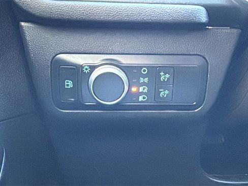 Certified 2022 Ford Escape SE image 17