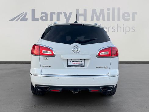 Used 2017 Buick Enclave Leather image 4