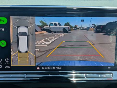 Certified 2026 Volkswagen Atlas SEL Premium R-Line AWD/4WD image 24
