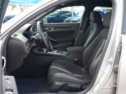 Used 2023 Honda Civic Sport image 16