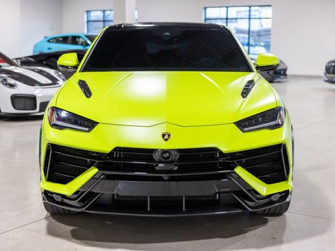 Used 2024 Lamborghini Urus Performante image 11