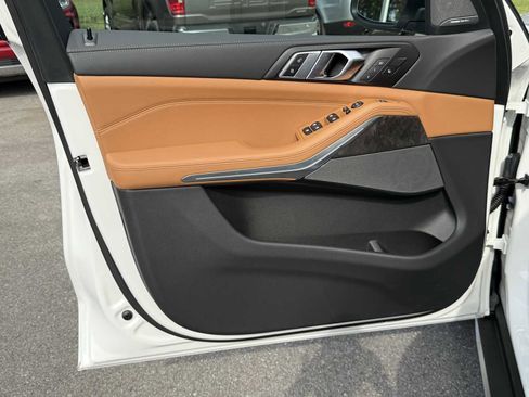 New 2026 BMW X5 xDrive40i image 12
