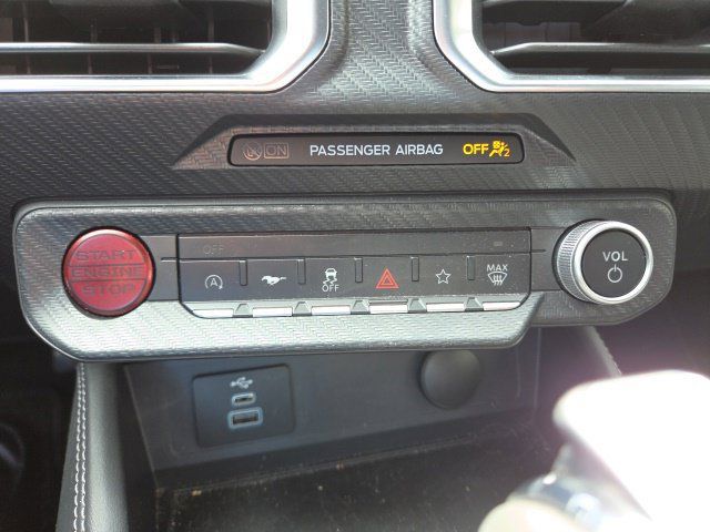 Used 2025 Ford Mustang Coupe RWD image 26