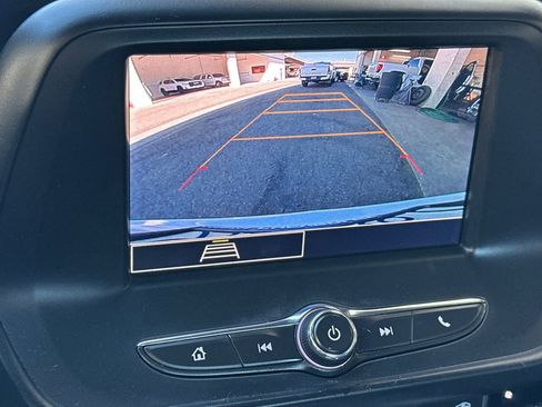 Certified 2022 Chevrolet Camaro LT image 24