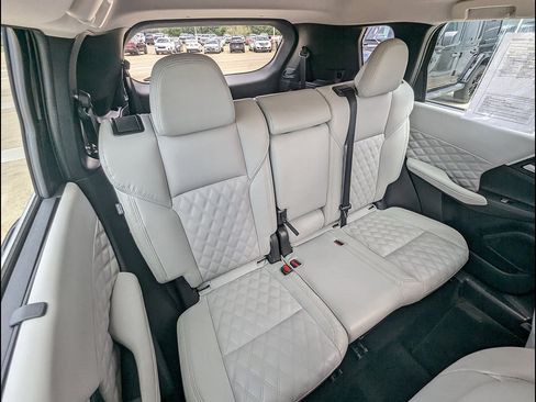 Used 2023 Mitsubishi Outlander SEL AWD/4WD image 20