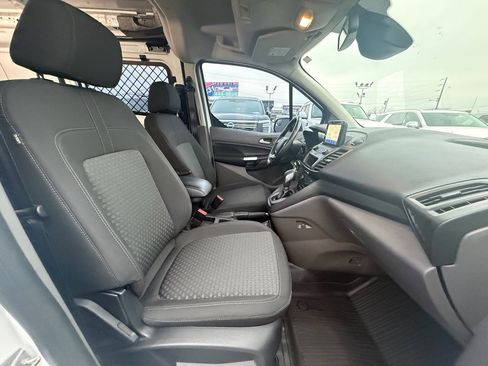 Used 2022 Ford Transit Connect XLT image 19