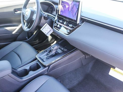 New 2026 Toyota Corolla Cross XLE FWD image 18