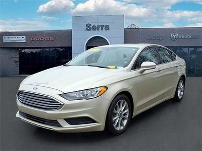 Used 2017 Ford Fusion SE