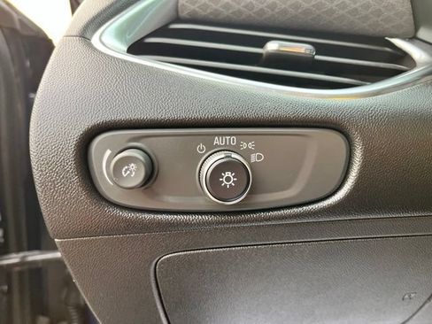 Used 2016 Chevrolet Malibu LT FWD image 26