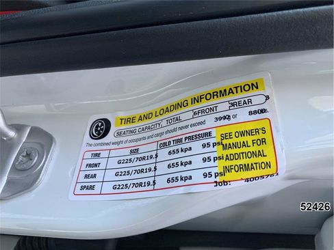 Used 2024 RAM 5500 Tradesman w/ Safety Group image 15