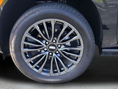 Certified 2025 Cadillac Escalade Sport Platinum image 9