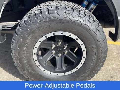 Used 2018 Ford F150 Raptor w/ Equipment Group 802A Luxury image 7