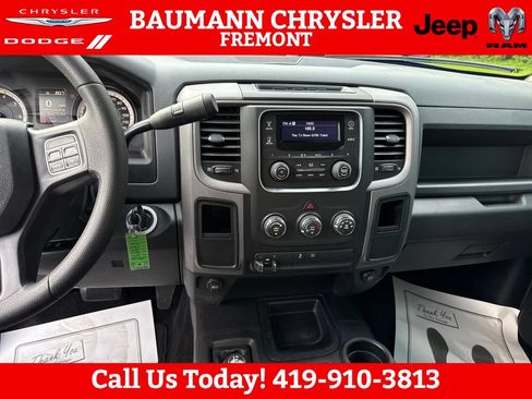 Used 2017 RAM 2500 Tradesman w/ Chrome Appearance Group AWD/4WD image 17