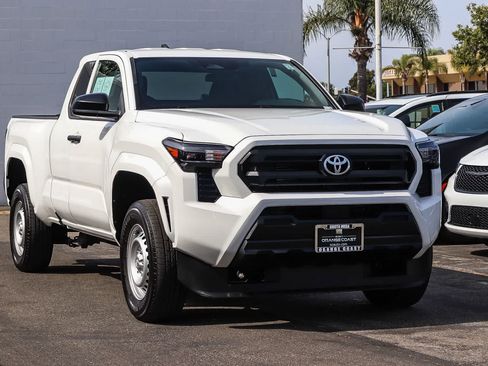 Used 2024 Toyota Tacoma SR RWD image 3