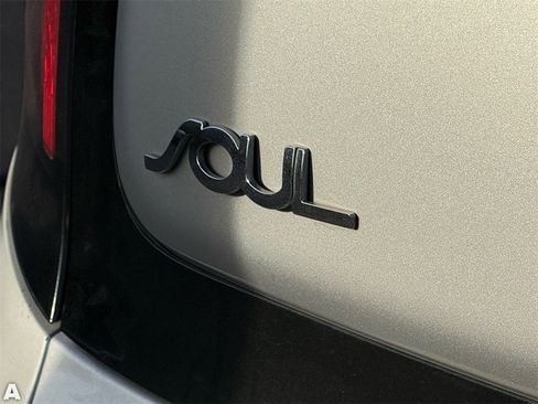 Used 2014 Kia Soul image 12
