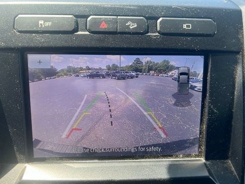 Used 2022 Ford F250 XLT w/ XLT Premium Package AWD/4WD image 14