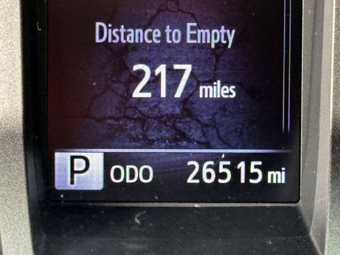 Used 2016 Toyota Tacoma TRD Sport image 30