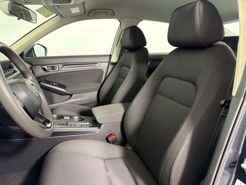 Used 2025 Honda Civic LX image 4