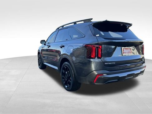 Certified 2024 Kia Sorento SX Prestige image 3